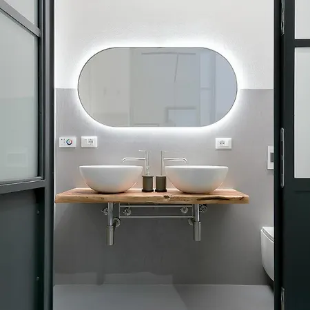 Mono Apartment *